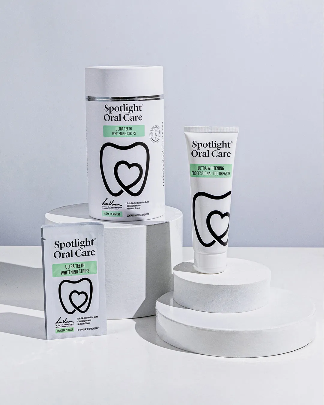 Spotlight Oral Care Whitening Heroes Bundle kit sbiancante