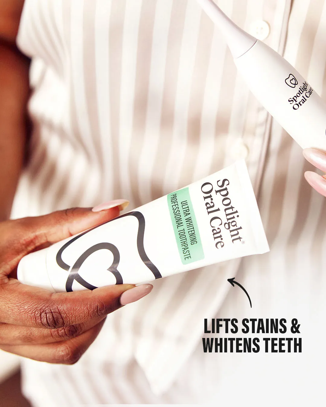 Spotlight Ultra Whitening dentifricio sbiancante formato intero