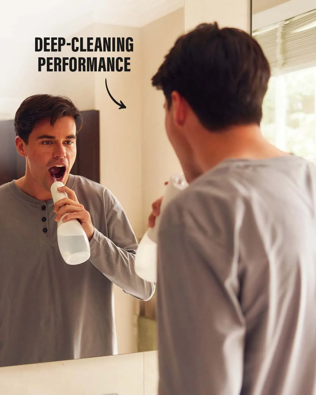 Spotlight Oral Care Water Flosser idropulsore con sterilizzatore UV